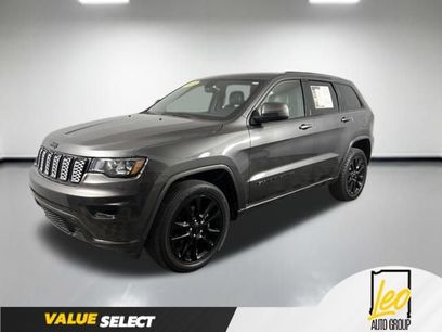 Used 2018 Jeep Grand Cherokee Altitude