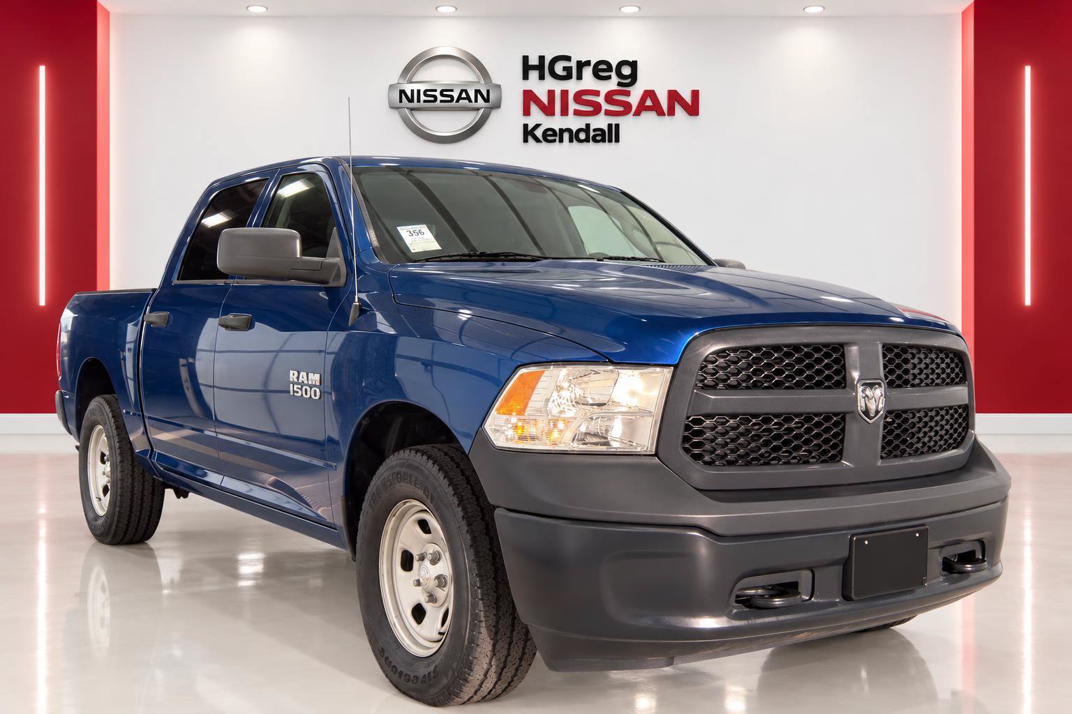 Used 2016 RAM 1500 Tradesman w/ Popular Equipment Group AWD/4WD image 3