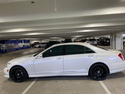 Used 2010 Mercedes-Benz S 550 image 5