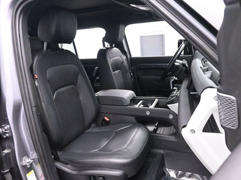 Used 2023 Land Rover Defender 110 X-Dynamic SE AWD/4WD image 21