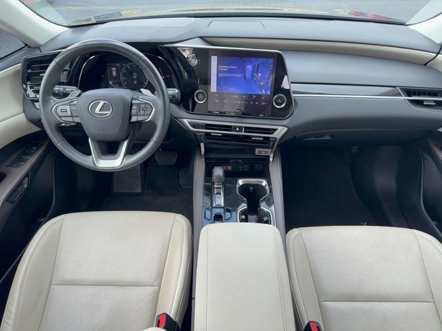 Used 2024 Lexus RX 350 FWD w/ Technology Package image 28