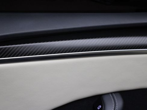 Used 2022 Tesla Model S Plaid image 29