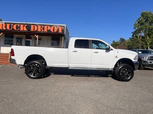 Used 2015 RAM 3500 SLT AWD/4WD image 7