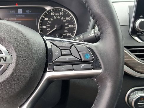 Used 2022 Nissan Altima 2.5 SL FWD image 19