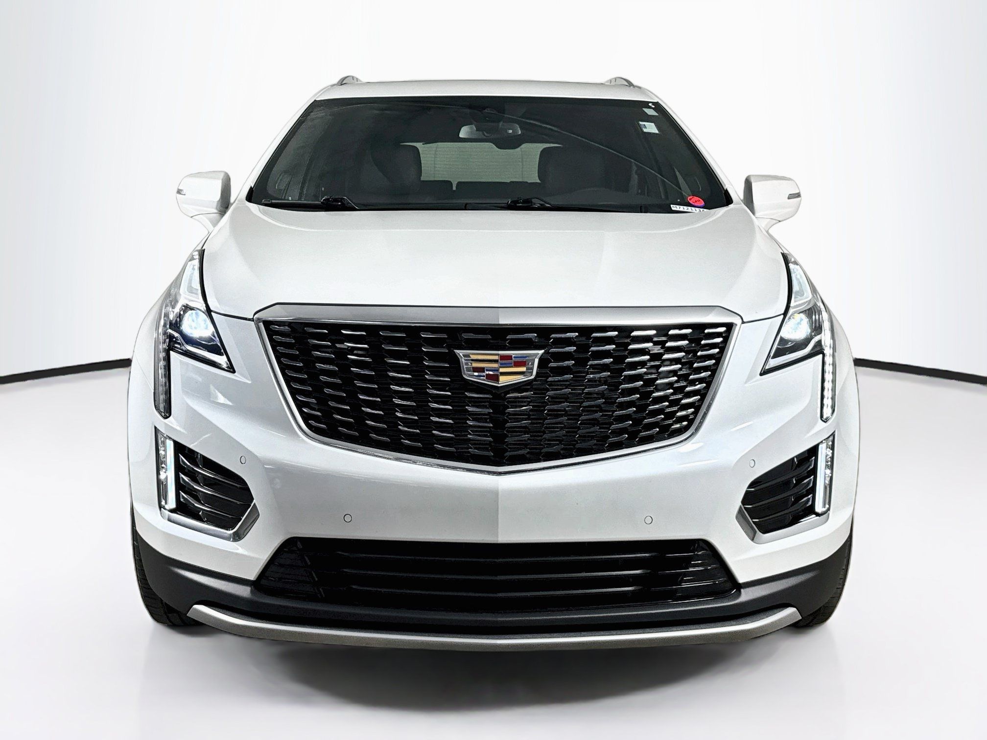 Used 2024 Cadillac XT5 Premium Luxury FWD image 3
