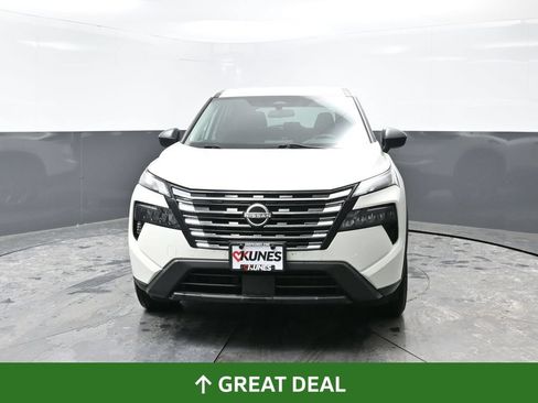 Used 2024 Nissan Rogue S AWD/4WD image 8