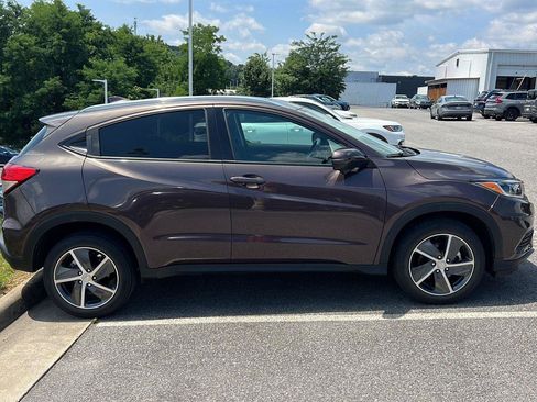 Used 2021 Honda HR-V EX image 6