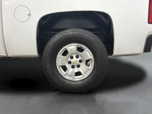 Used 2011 Chevrolet Silverado 1500 LT w/ All-Star Edition AWD/4WD image 24