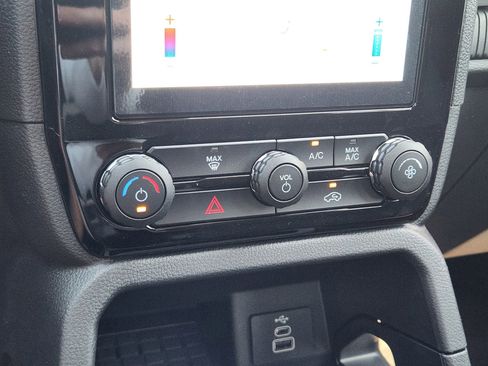 New 2025 Ford Ranger XLT w/ Trailer Tow Package image 18