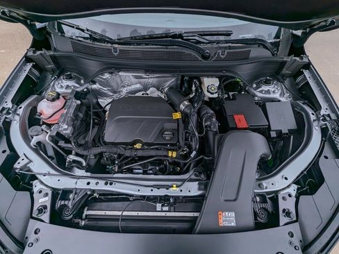 New 2026 Chevrolet Trax RS w/ Sunroof Package image 11