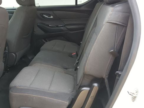 Used 2019 Chevrolet Traverse LS FWD image 19