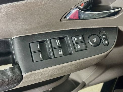 Used 2016 Honda Odyssey EX-L image 16