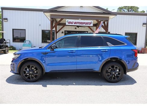 Used 2021 Kia Sorento SX AWD/4WD image 2