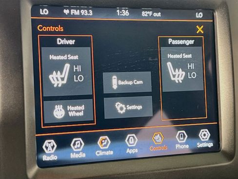 Used 2022 Jeep Cherokee Trailhawk AWD/4WD image 19