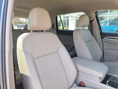 Used 2022 Volkswagen Atlas SE image 29