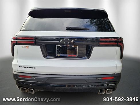 New 2026 Chevrolet Traverse LT w/ Midnight/Sport Edition image 4