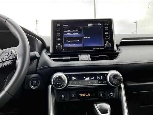 Used 2020 Toyota RAV4 XLE w/ Convenience Package image 36