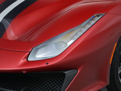 Certified 2019 Ferrari 488 Pista Coupe image 36