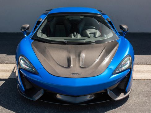 Used 2018 McLaren 570S Spider RWD image 4
