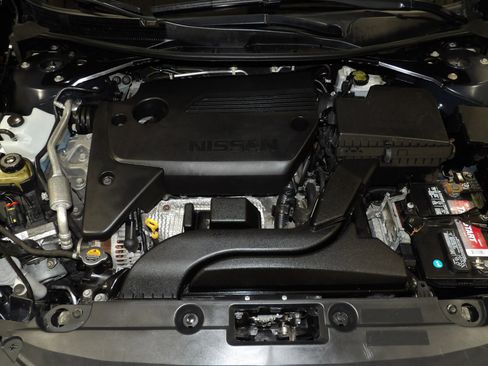 Used 2018 Nissan Altima 2.5 SV image 19