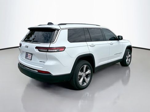 Used 2022 Jeep Grand Cherokee L Limited RWD image 7