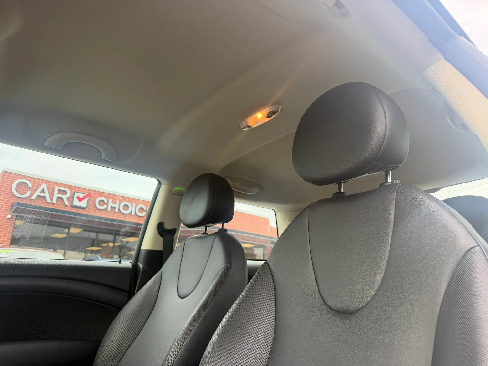 Used 2013 MINI Cooper Hardtop FWD image 9