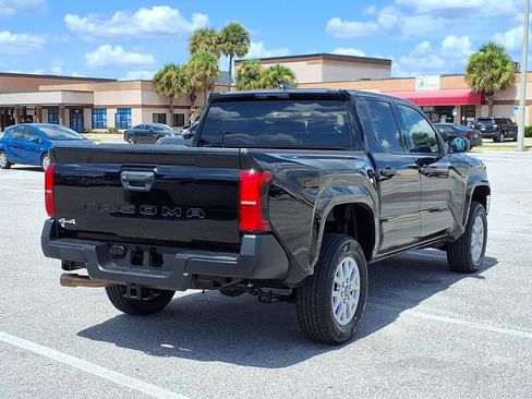 Used 2024 Toyota Tacoma SR AWD/4WD image 7