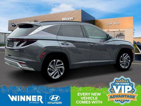 New 2025 Hyundai Tucson Limited image 9