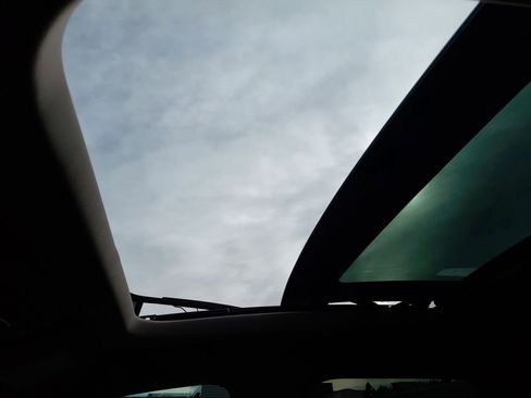 New 2026 Lincoln Corsair Premiere image 21