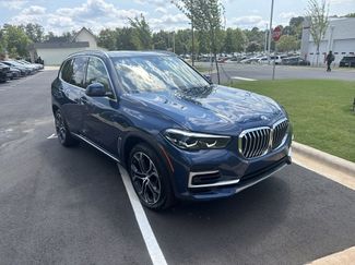 Used 2023 BMW X5 xDrive40i w/ Premium Package AWD/4WD video 1