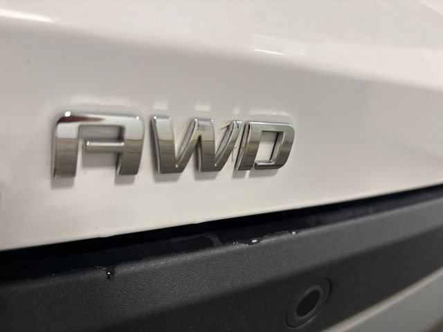 Used 2025 Chevrolet Equinox LT AWD/4WD image 31