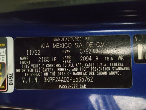 Used 2023 Kia Forte LXS FWD image 33