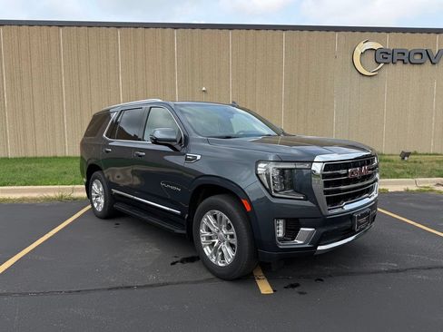 Used 2021 GMC Yukon SLT w/ SLT Luxury Plus Package AWD/4WD image 10