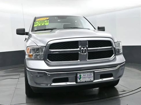 Used 2024 RAM 1500 Classic SLT image 3