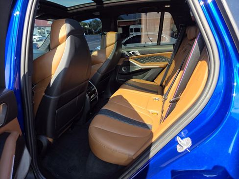 Used 2021 BMW X5 M w/ Competition Package AWD/4WD image 15