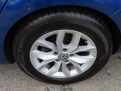 Used 2009 Volkswagen Jetta S image 29