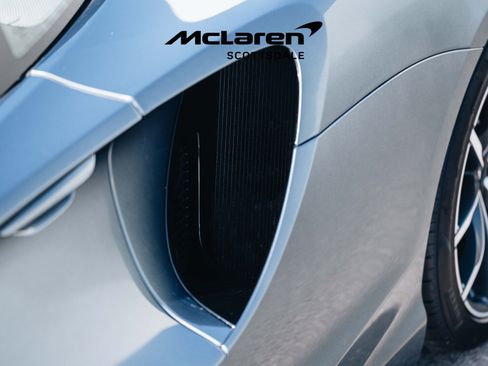 Used 2023 McLaren Artura RWD image 23