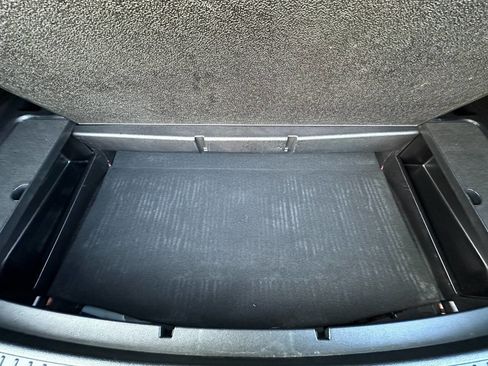 Used 2020 Ford Explorer ST w/ ST Street Pack image 7