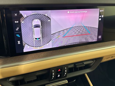 Certified 2025 Porsche Cayenne S image 25