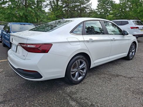 Used 2023 Volkswagen Jetta SE FWD image 6