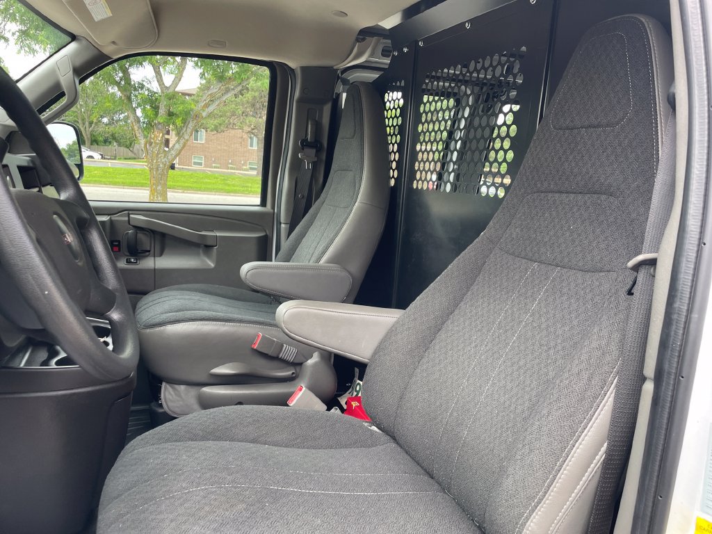 Used 2024 GMC Savana 2500 w/ Driver Convenience Package RWD image 12