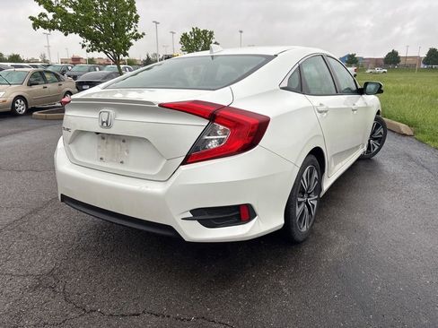 Used 2017 Honda Civic EX-T image 10