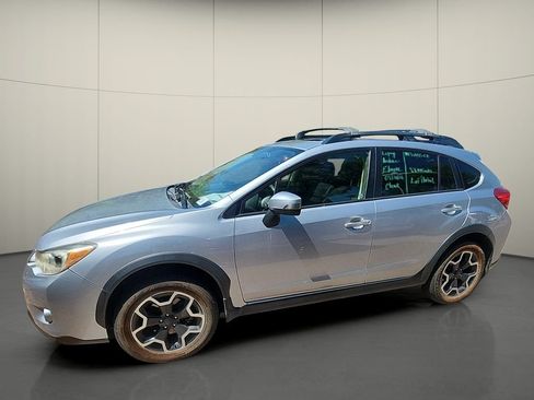 Used 2015 Subaru Crosstrek 2.0i Limited AWD/4WD image 4