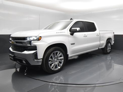Used 2021 Chevrolet Silverado 1500 LT w/ Texas Edition Plus RWD image 2