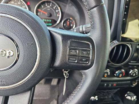 Used 2017 Jeep Wrangler Sport w/ Quick Order Package 24S AWD/4WD image 14