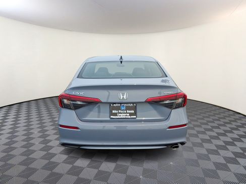 Used 2024 Honda Civic Sport image 6