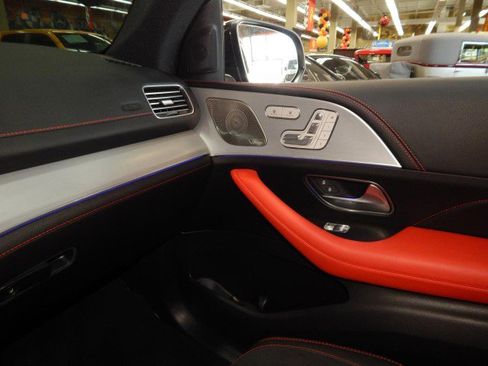 Used 2024 Mercedes-Benz GLE 53 AMG 4MATIC Coupe w/ Driver Assistance Package image 24