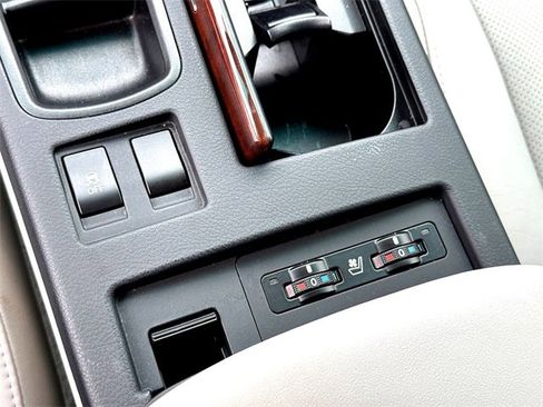 Used 2011 Lexus RX 350 2WD image 22