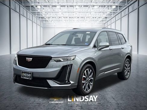 Used 2023 Cadillac XT6 Sport AWD/4WD image 5