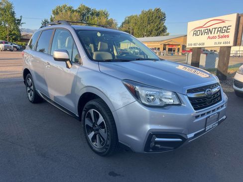 Used 2017 Subaru Forester 2.5i Premium image 2